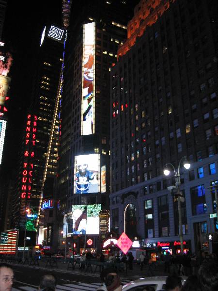 16 Times square New York